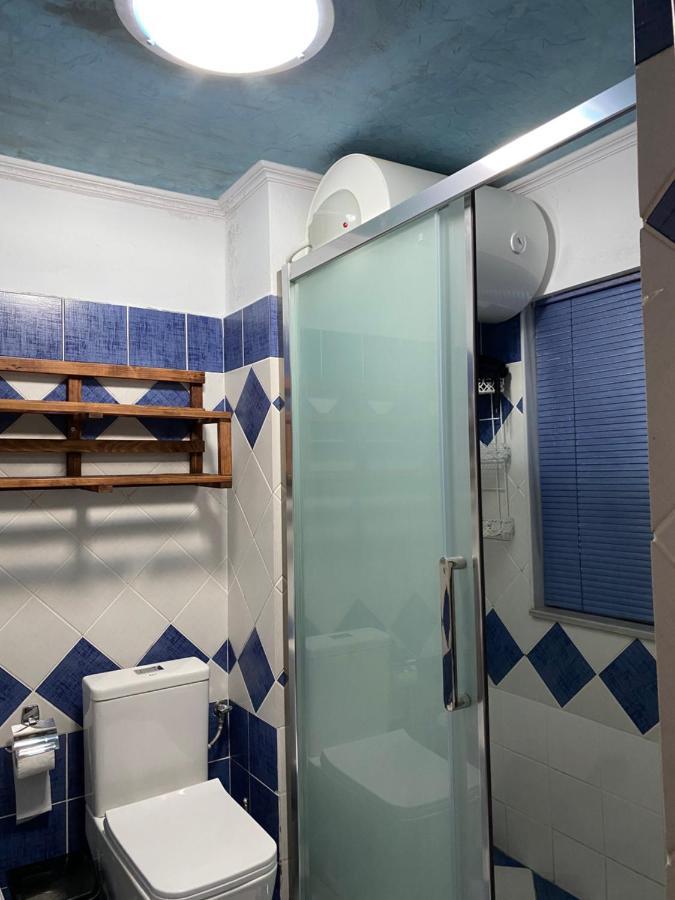 Yuri Guest House Gjirokastër Esterno foto